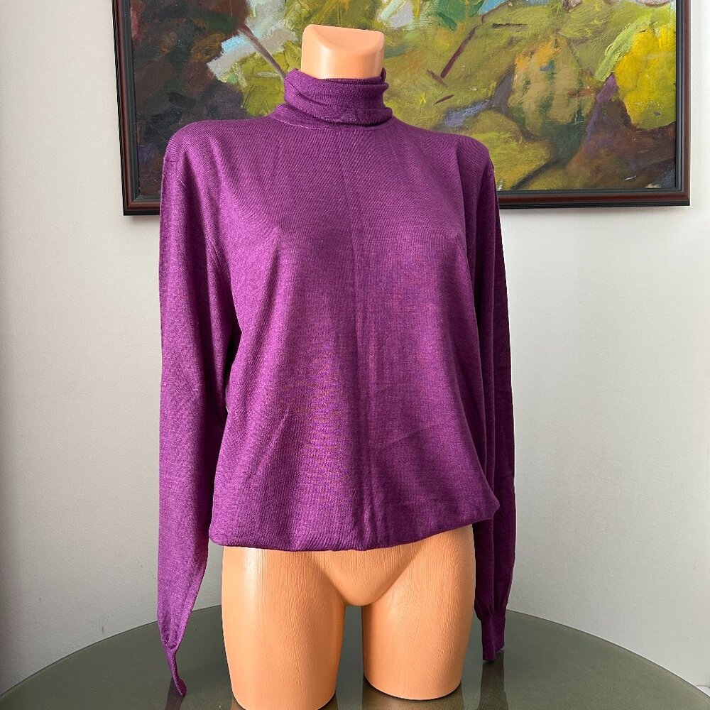 Giorgio's of Palm Beach NWT Purple Cashmere Turtleneck Sweater